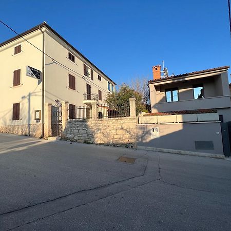 Alison Apartments Premantura Εξωτερικό φωτογραφία