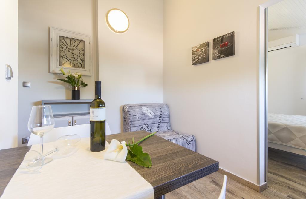 Alison Apartments Premantura Εξωτερικό φωτογραφία
