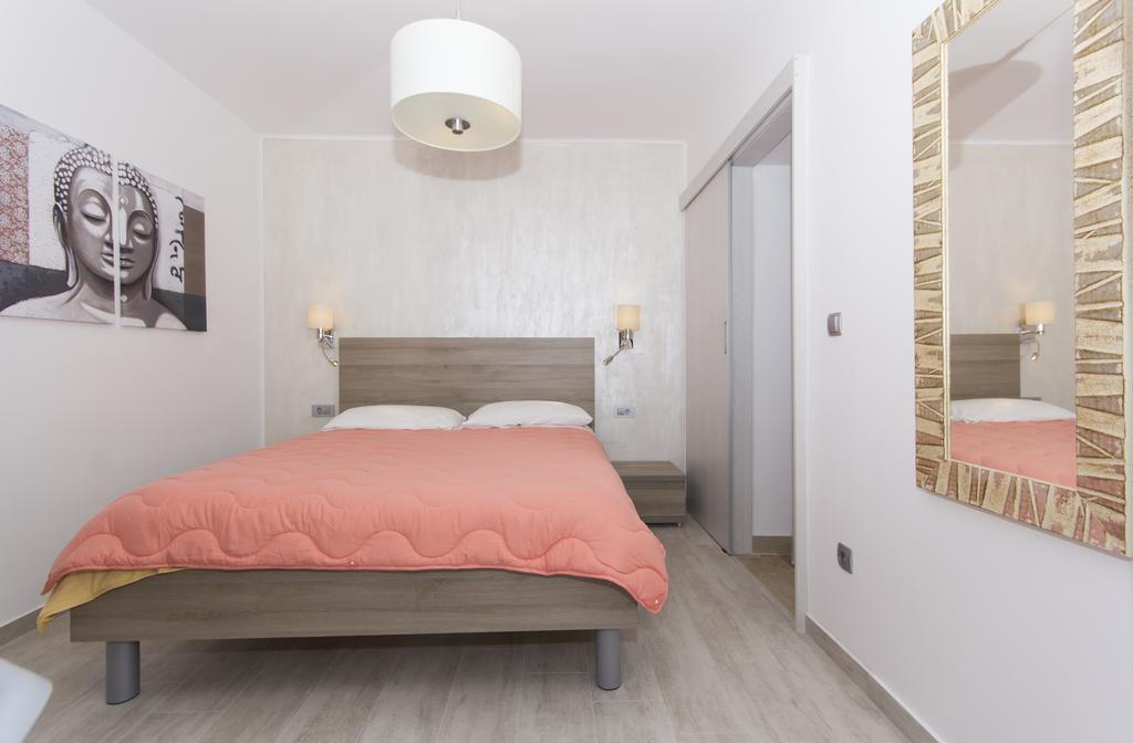 Alison Apartments Premantura Εξωτερικό φωτογραφία