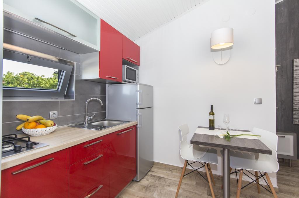 Alison Apartments Premantura Εξωτερικό φωτογραφία