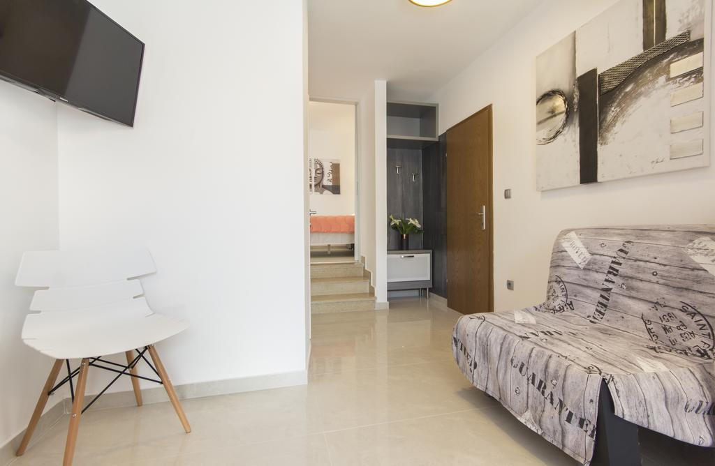 Alison Apartments Premantura Εξωτερικό φωτογραφία