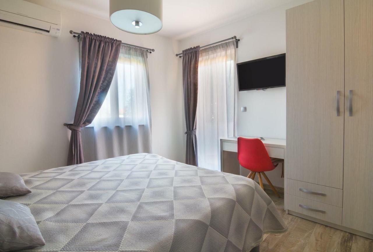 Alison Apartments Premantura Εξωτερικό φωτογραφία
